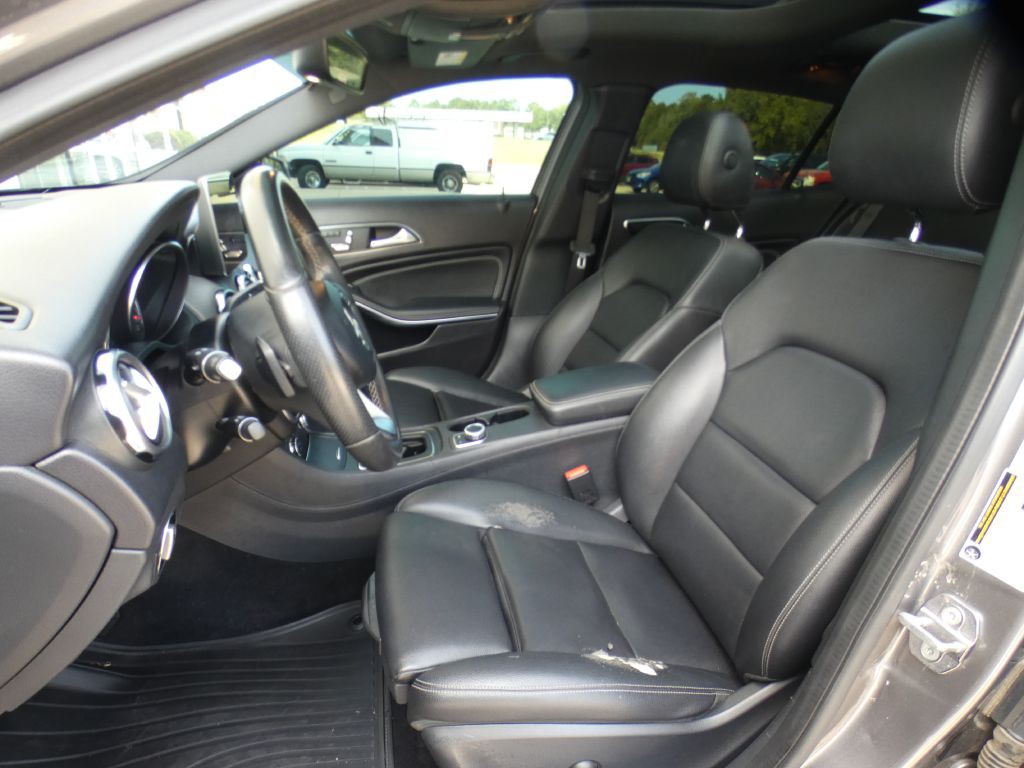 2018 Mercedes-Benz GLA-Class Image 11