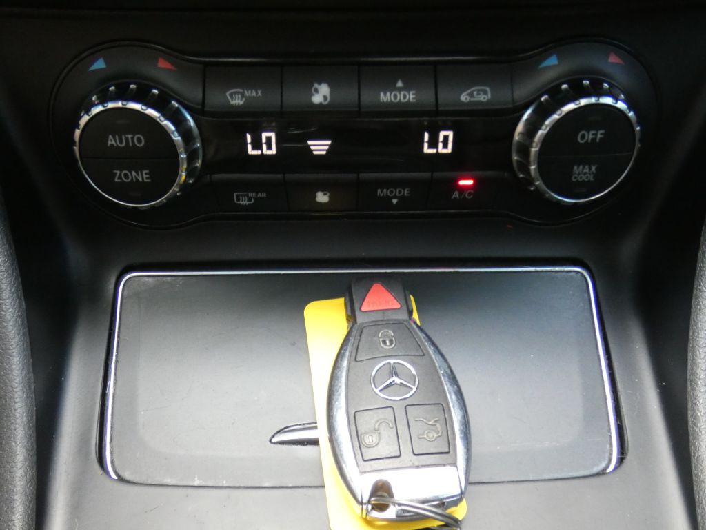 2018 Mercedes-Benz GLA-Class Image 19