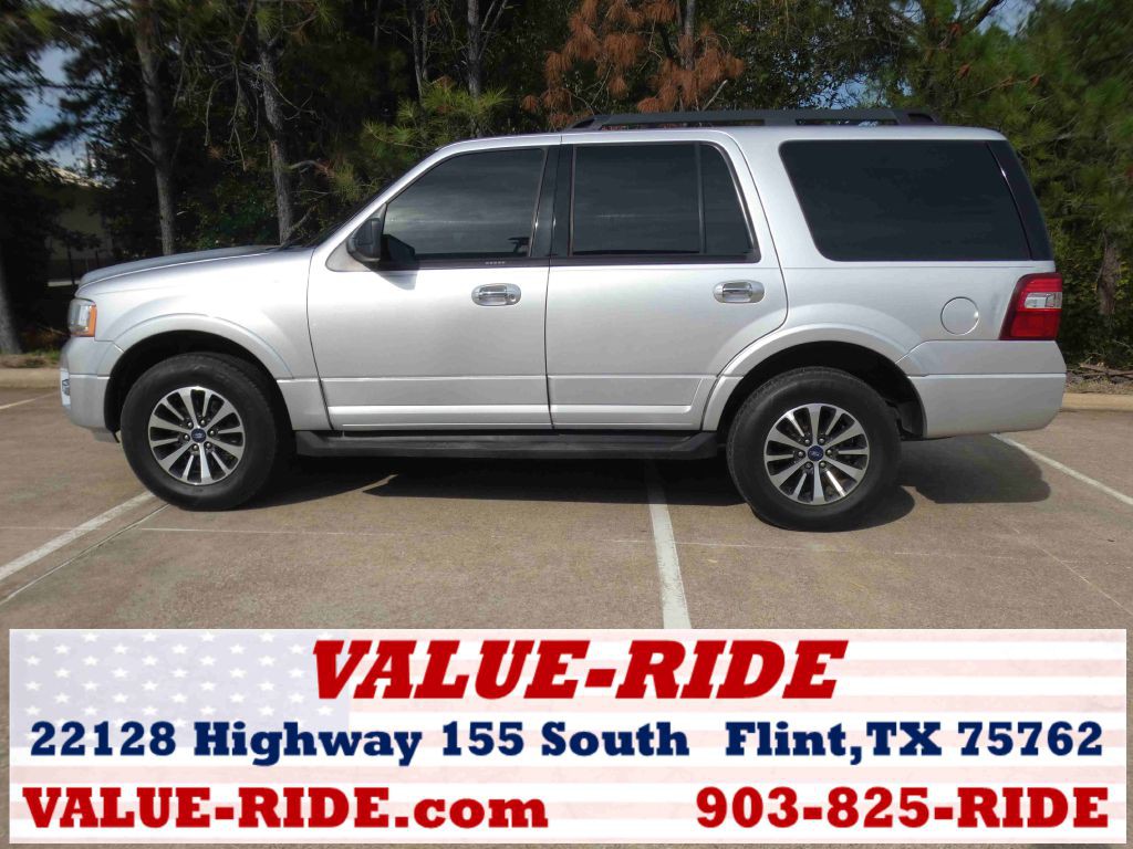 2016 Ford Expedition Image 1