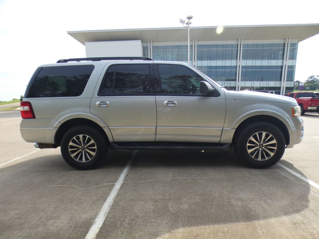 2016 Ford Expedition Image 3
