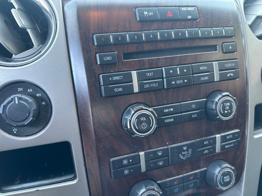 2012 Ford F-150 Image 11