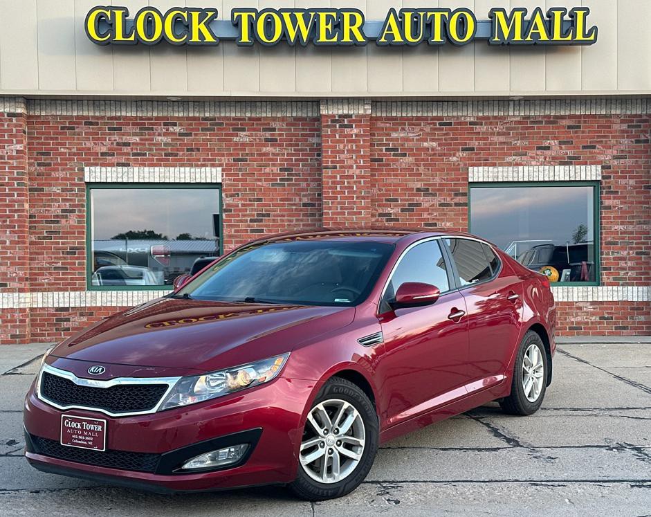 2013 Kia Optima Image 1