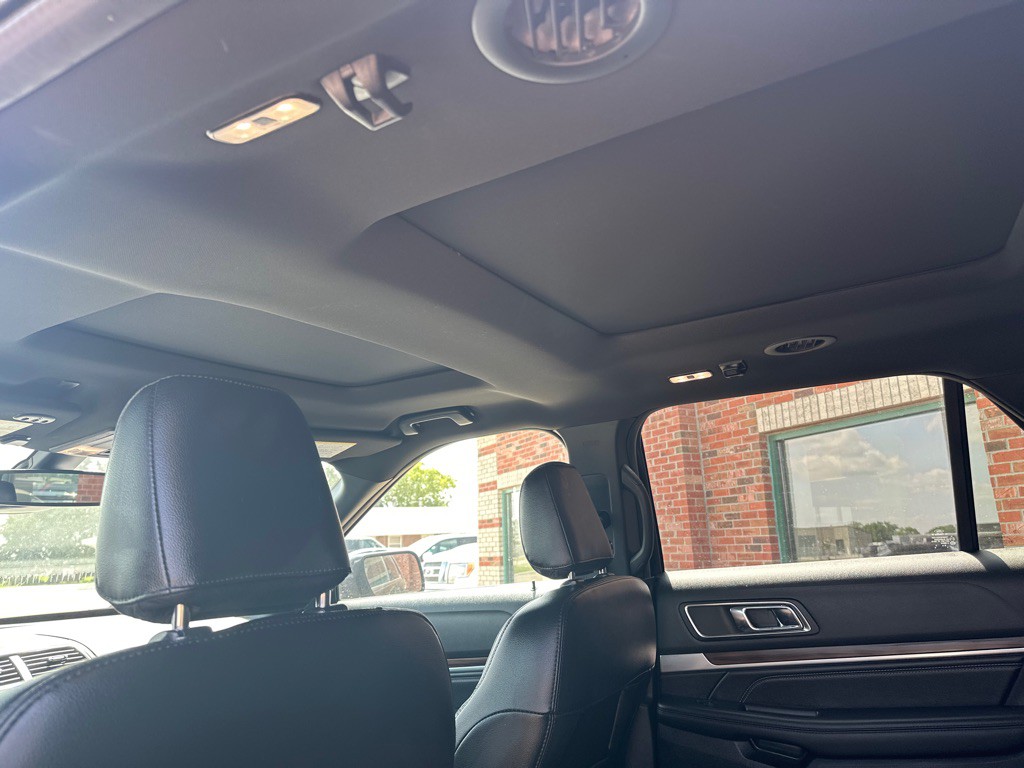 2019 Ford Explorer Image 24