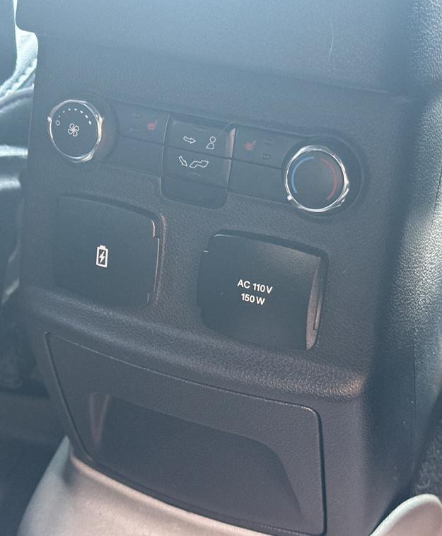 2019 Ford Explorer Image 21