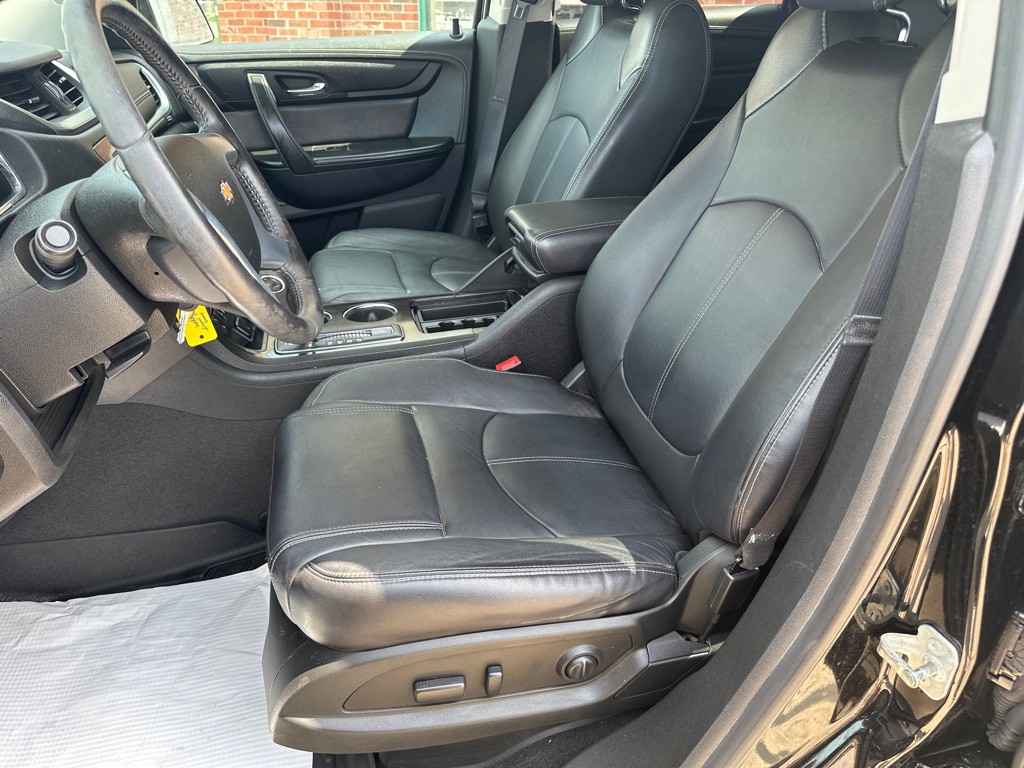 2017 Chevrolet Traverse Image 22