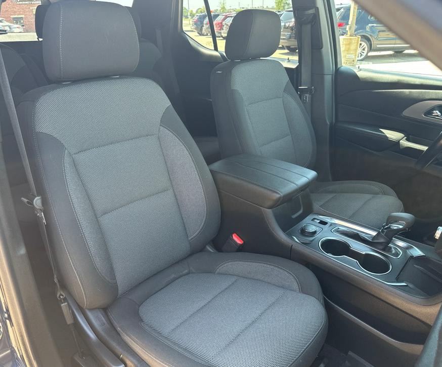 2022 Chevrolet Traverse Image 12