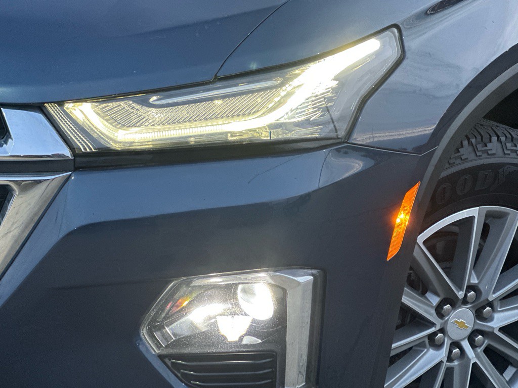 2022 Chevrolet Traverse Image 2
