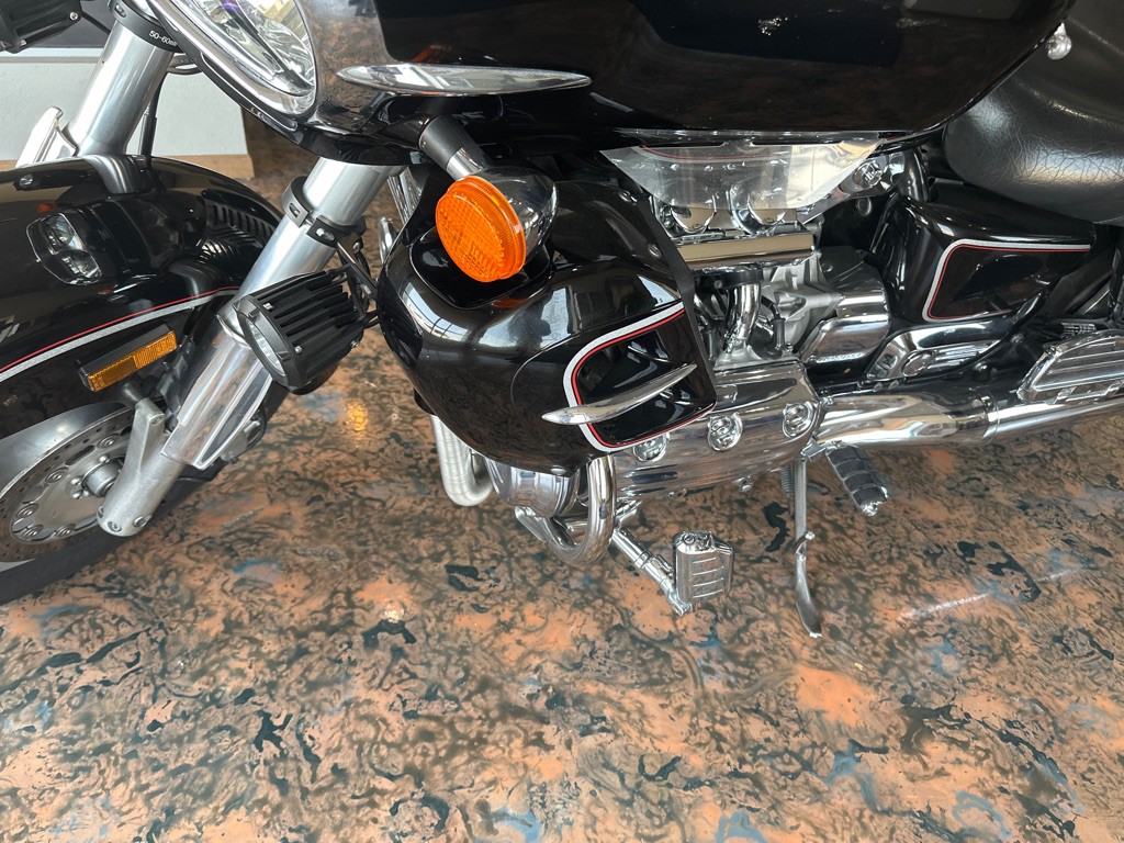 1999 Honda Valkyrie Image 10