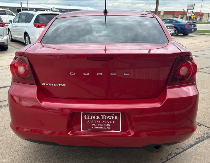 2011 Dodge Avenger Image 7