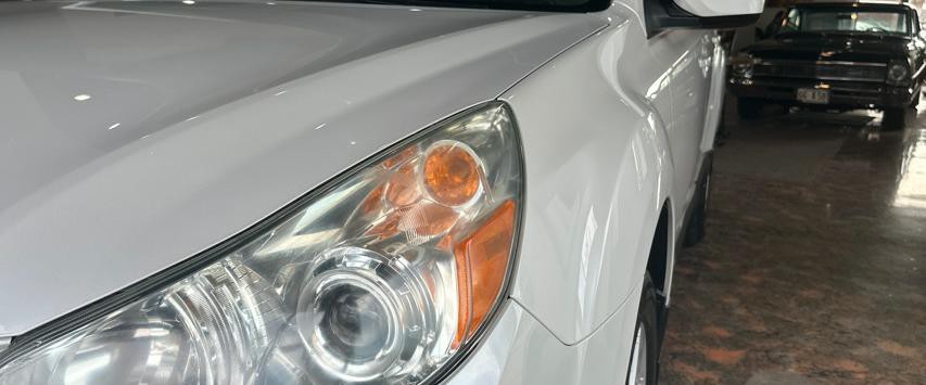 2011 Subaru Outback Image 11