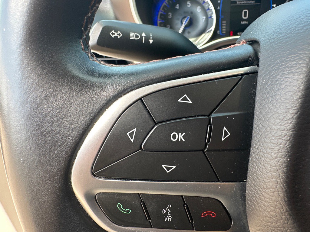 2017 Chrysler Pacifica Image 23