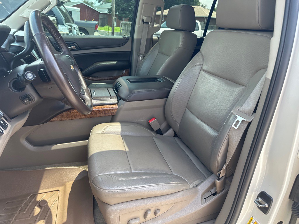 2015 Chevrolet Tahoe Image 22