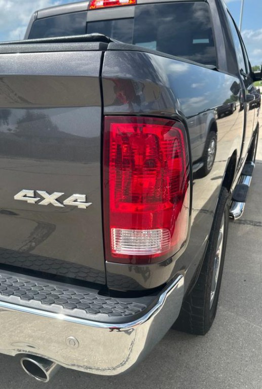 2017 RAM 1500 Image 6