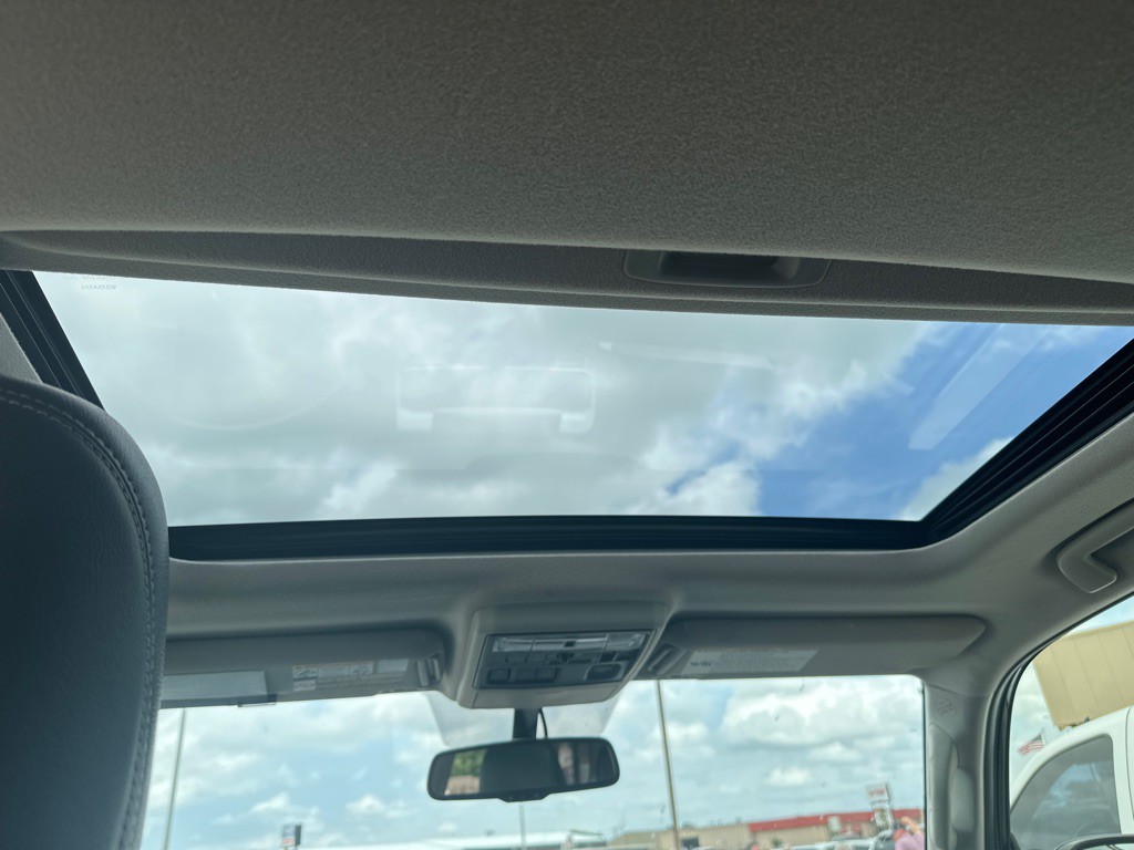 2016 Toyota 4Runner Image 16