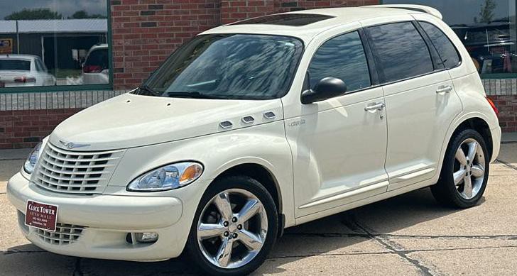 2004 Chrysler PT Cruiser Image 2