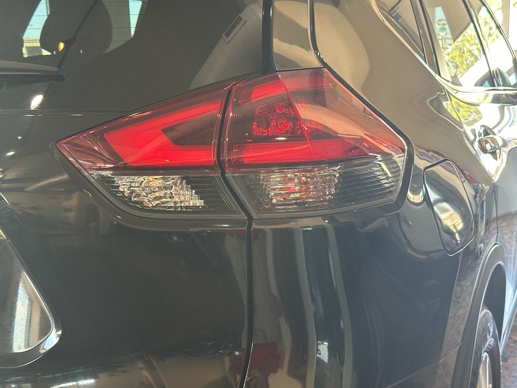 2019 Nissan Rogue Image 7