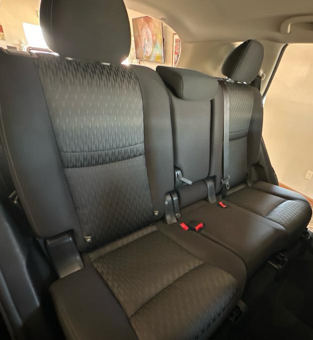 2019 Nissan Rogue Image 12