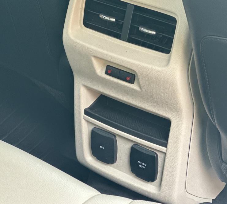 2015 Ford Edge Image 12