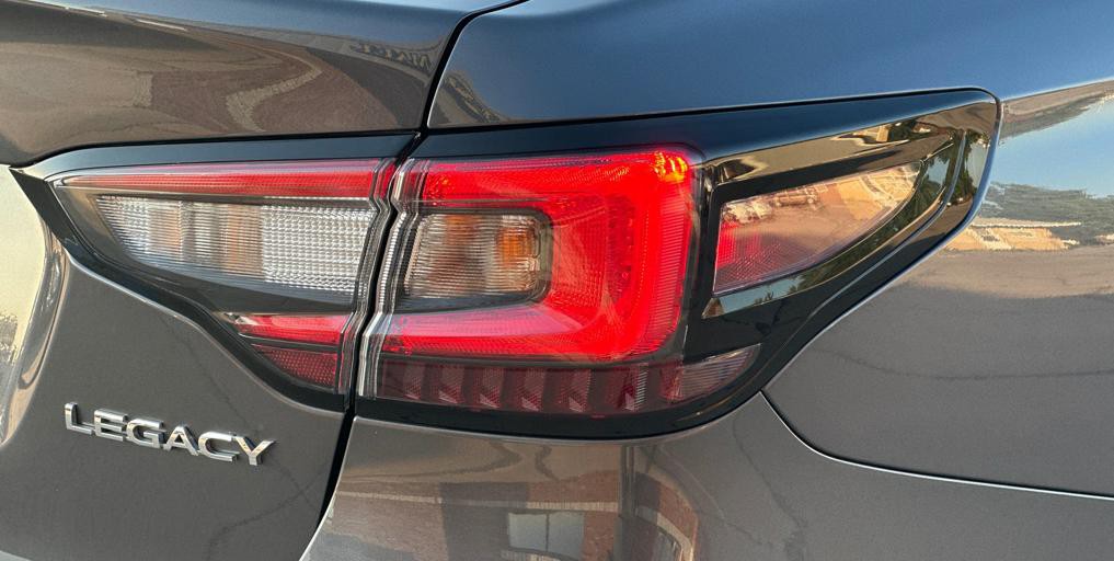 2022 Subaru Legacy Image 7