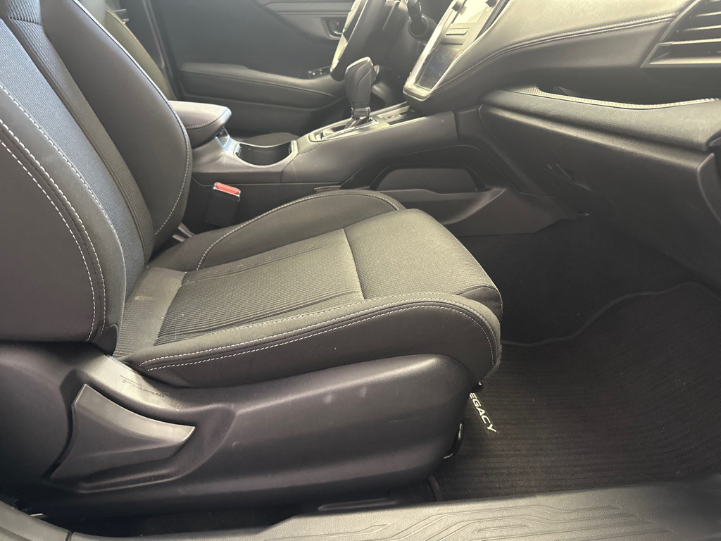2022 Subaru Legacy Image 10