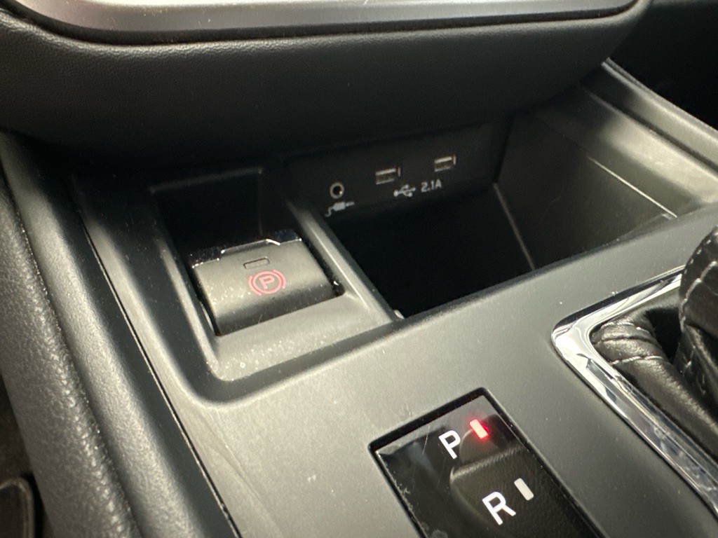 2022 Subaru Legacy Image 21