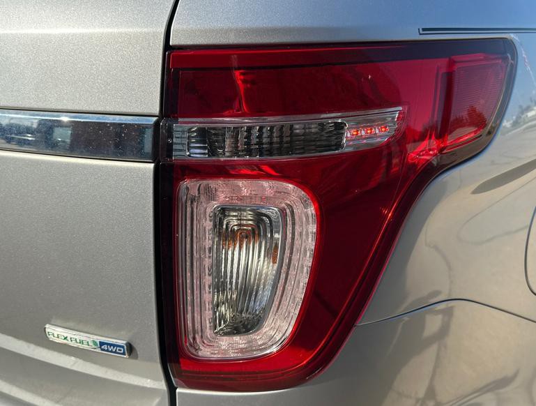 2013 Ford Explorer Image 5