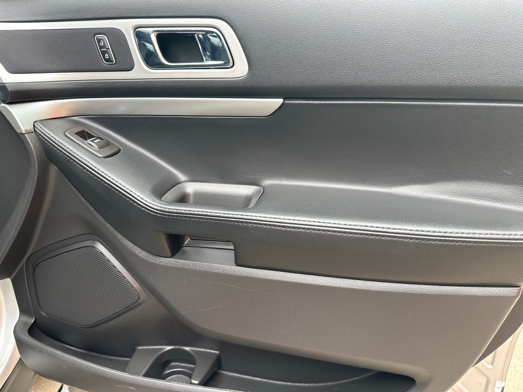 2013 Ford Explorer Image 7