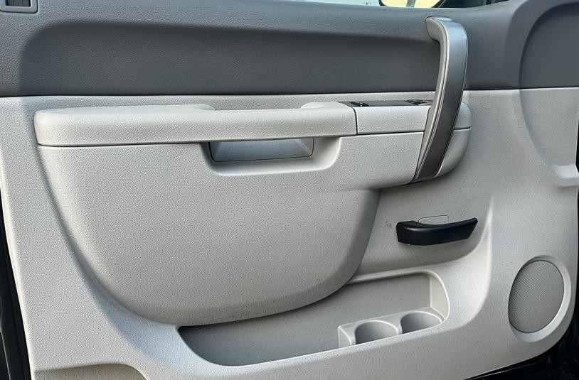 2011 Chevrolet Silverado 1500 Image 10