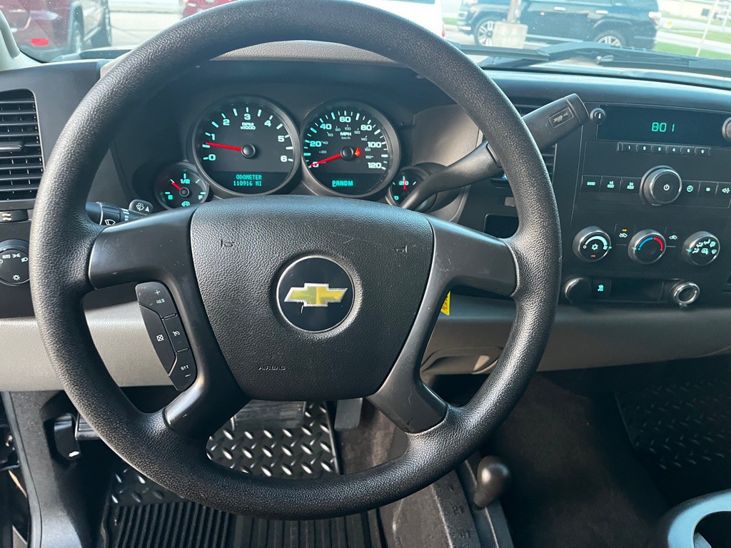 2011 Chevrolet Silverado 1500 Image 17