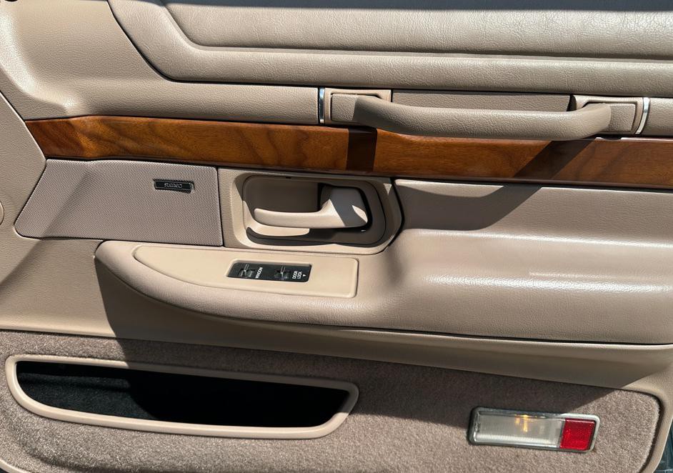 1993 Mercury Grand Marquis Image 10