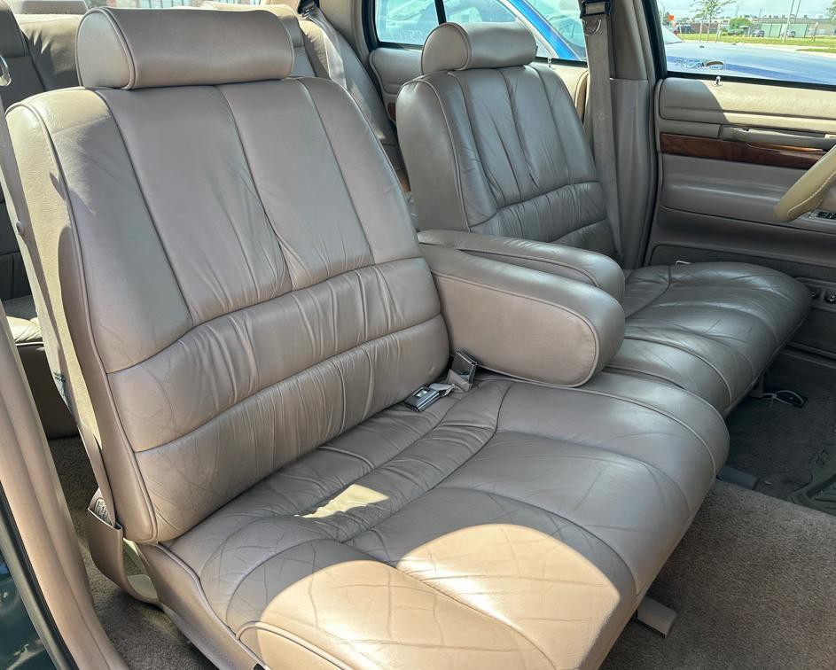 1993 Mercury Grand Marquis Image 11