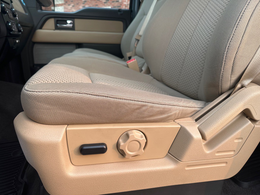 2014 Ford F-150 Image 18