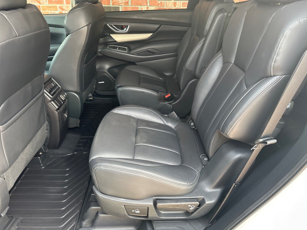 2019 Subaru Ascent Image 16