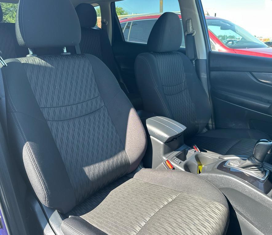 2020 Nissan Rogue Image 9