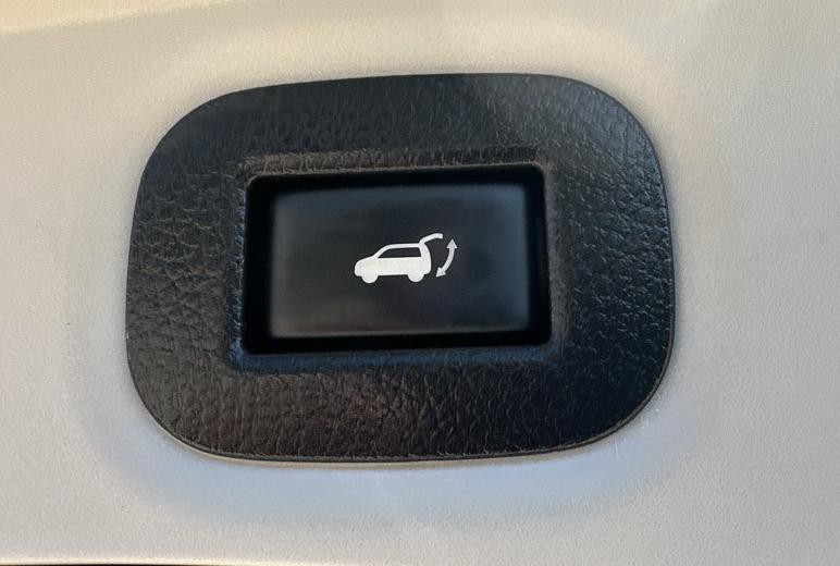 2020 Nissan Rogue Image 12