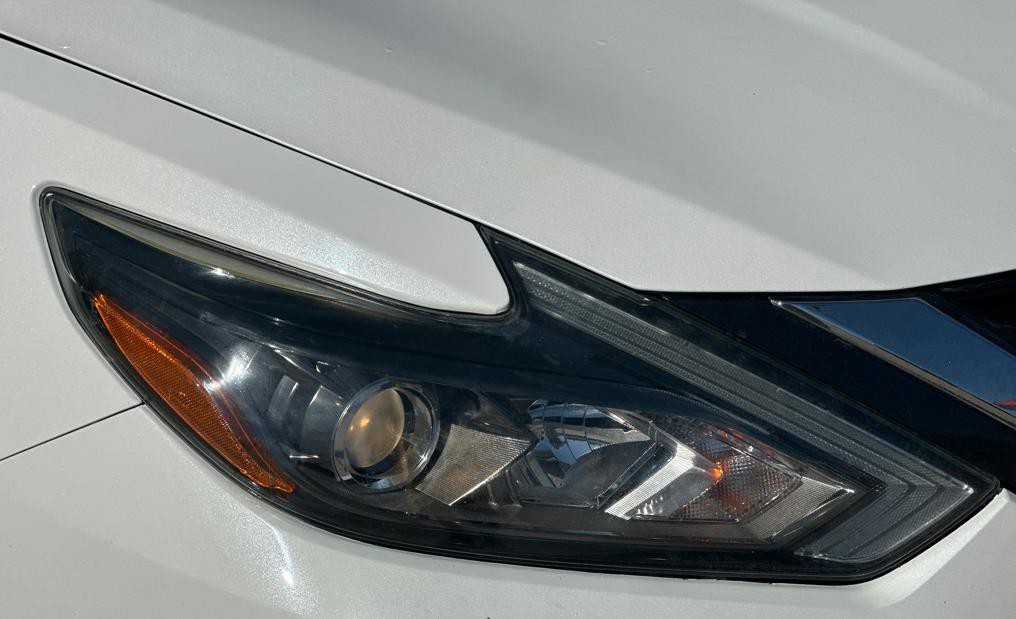 2018 Nissan Altima Image 2