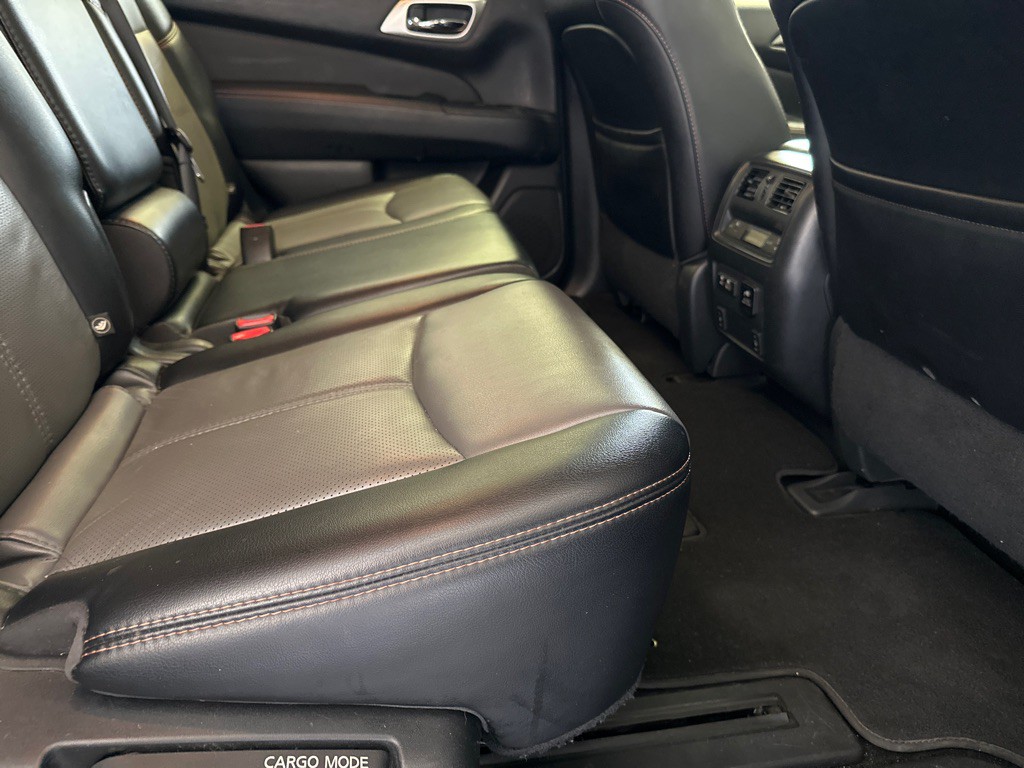 2019 Nissan Pathfinder Image 17