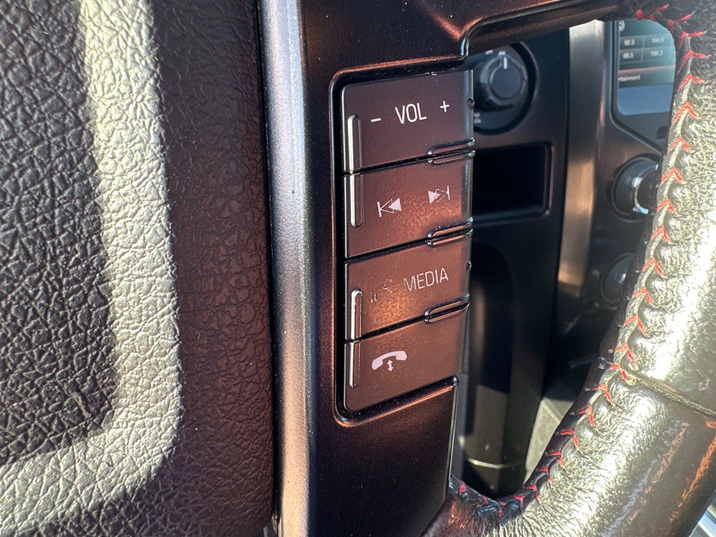 2014 Ford F-150 Image 20