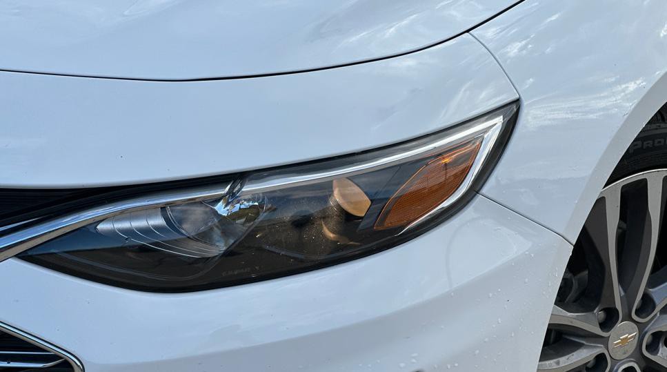2023 Chevrolet Malibu Image 2