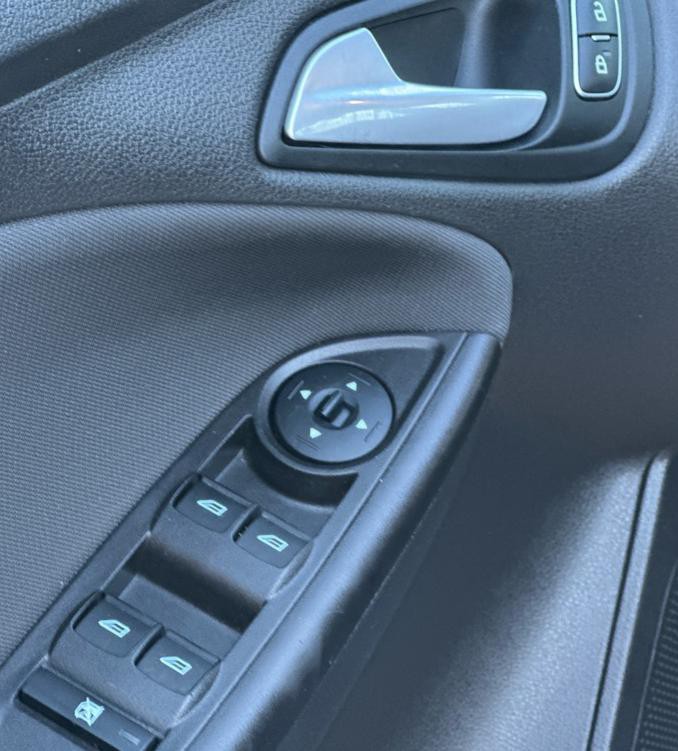 2018 Ford Focus Image 15