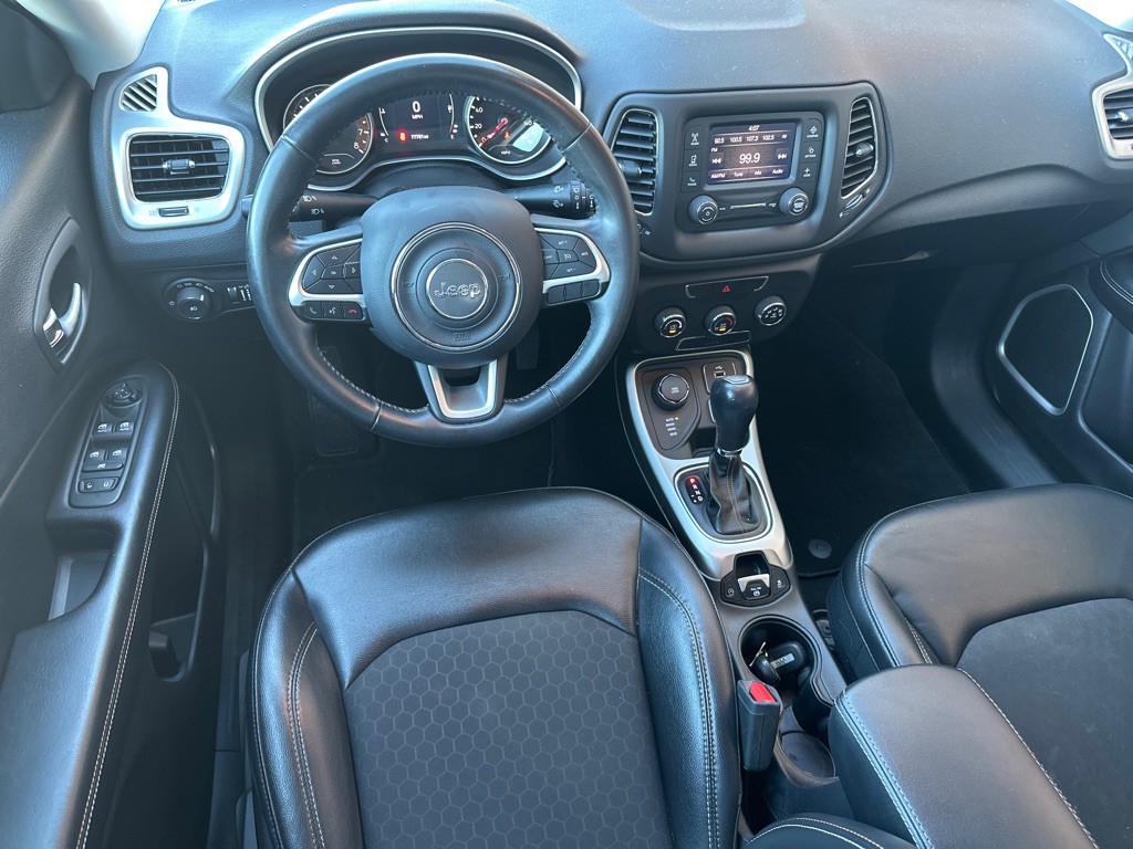 2018 Jeep Compass Image 14