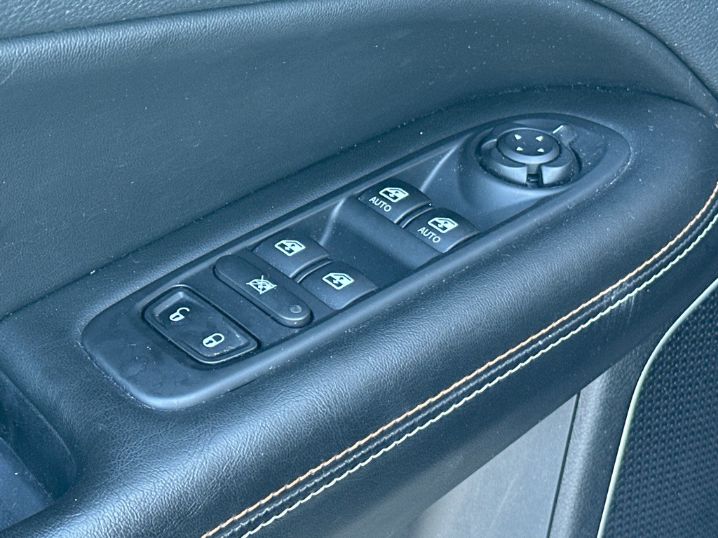 2018 Jeep Compass Image 16