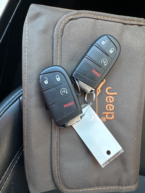 2018 Jeep Compass Image 24