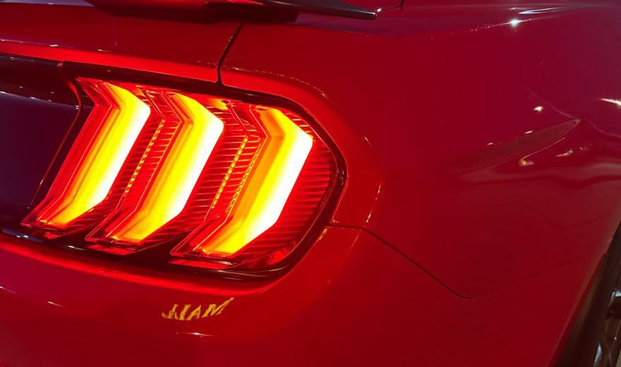 2021 Ford Mustang Image 8