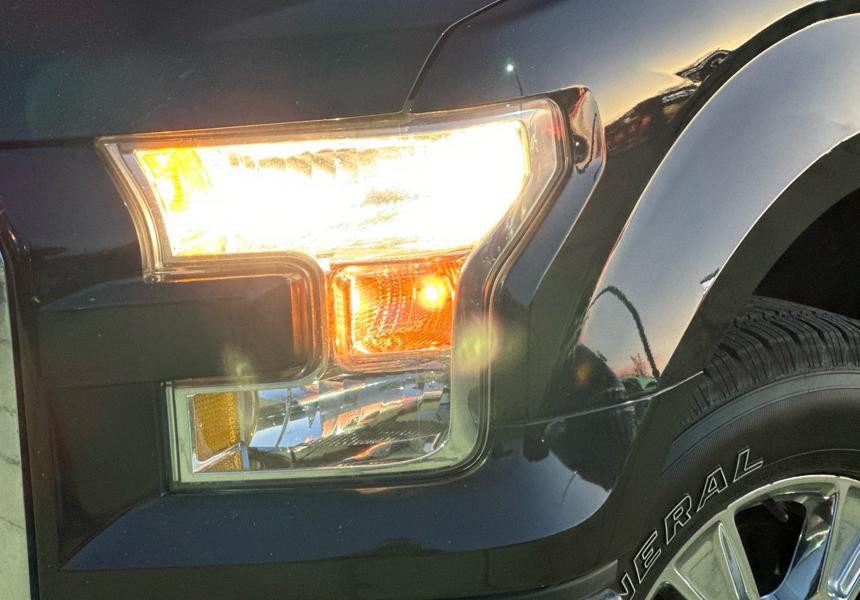 2015 Ford F-150 Image 2