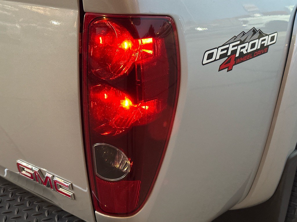 2012 GMC Canyon Image 9