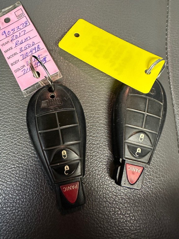 2017 RAM 3500 Image 26