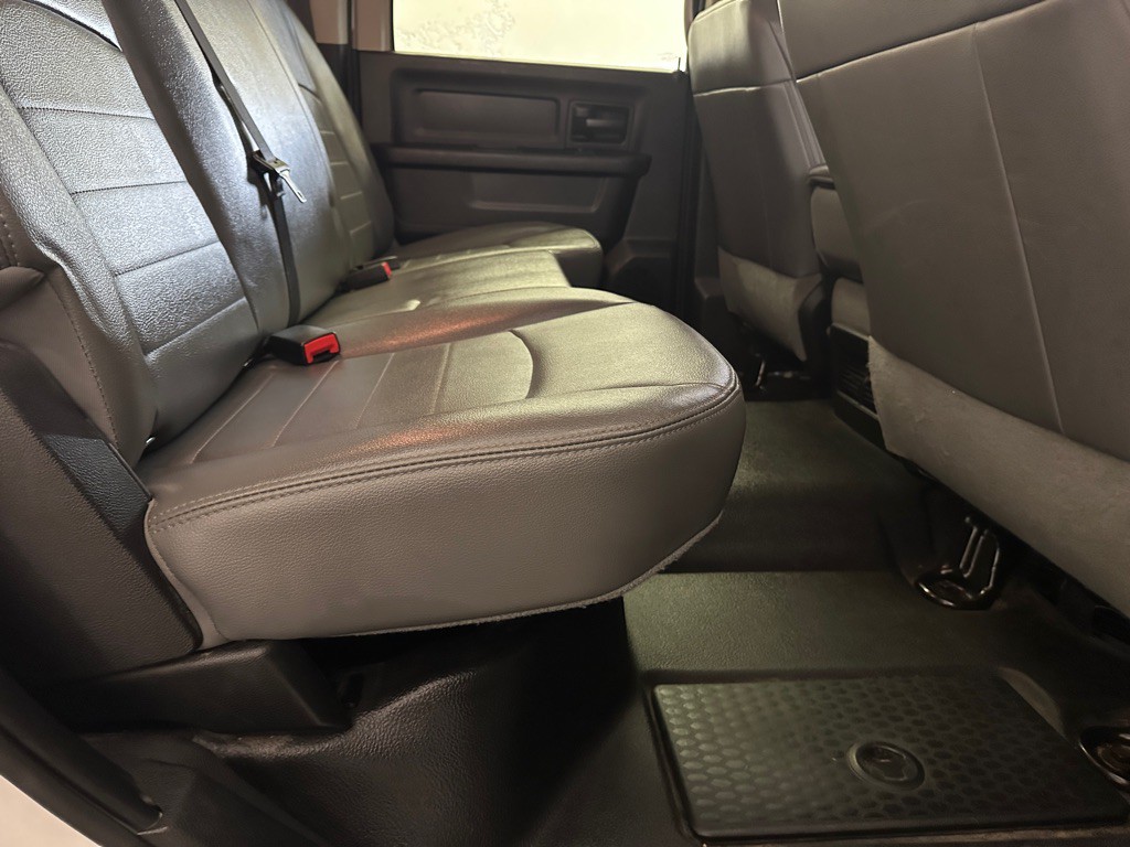 2017 RAM 3500 Image 15