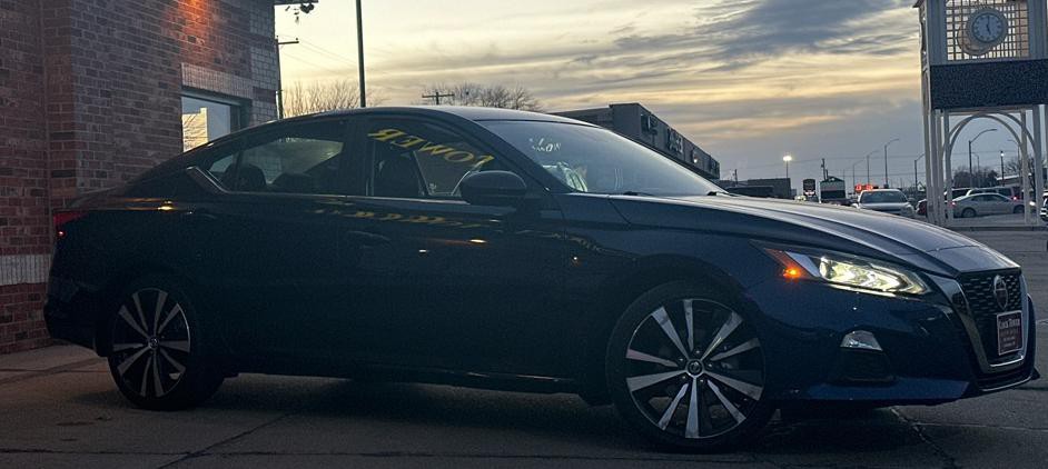 2022 Nissan Altima Image 4