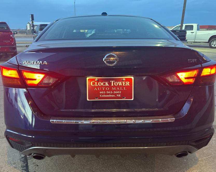 2022 Nissan Altima Image 6